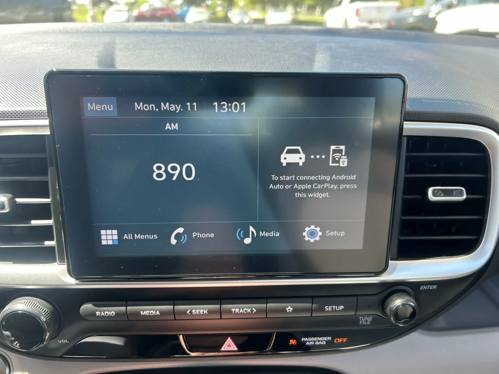 Used 2025 Mirage Green Hyundai SEL image 18