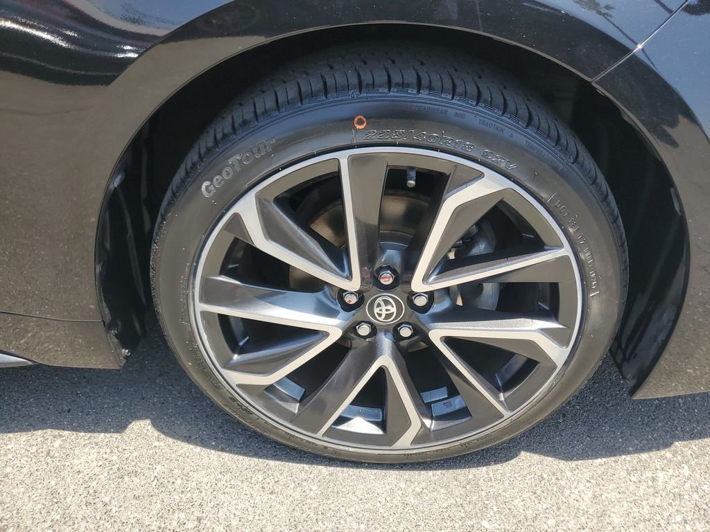 Used 2022 Black Toyota SE image 6