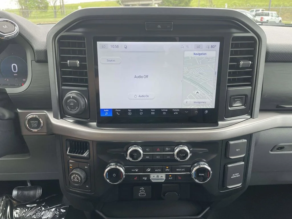 New 2026 Oxford White Ford XLT image 21