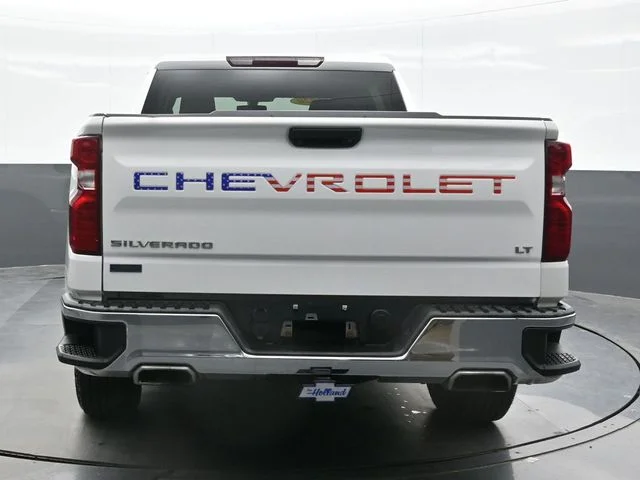 Used 2020 White Chevrolet LT image 2