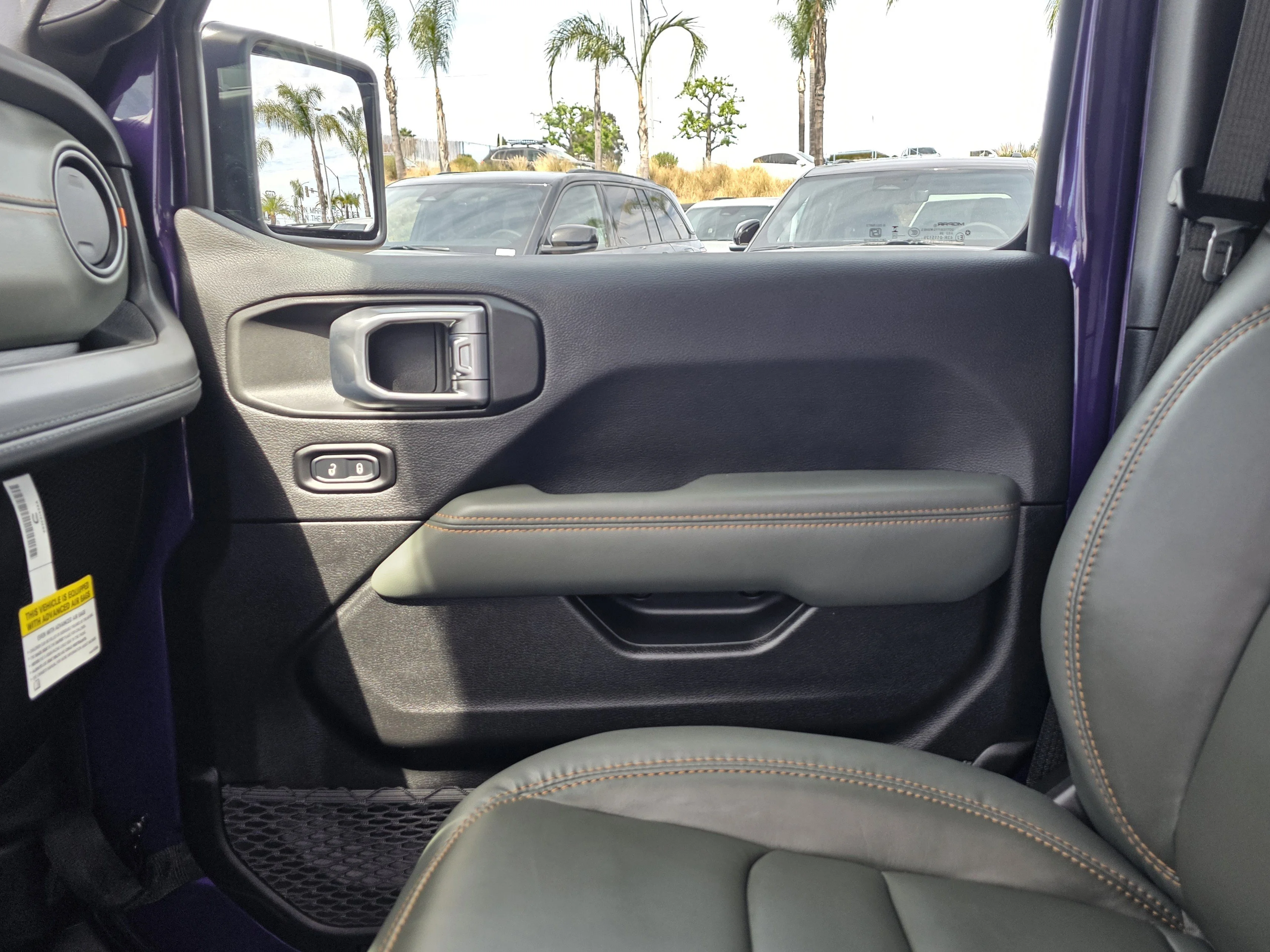 New 2026 Reign Jeep Mojave image 13