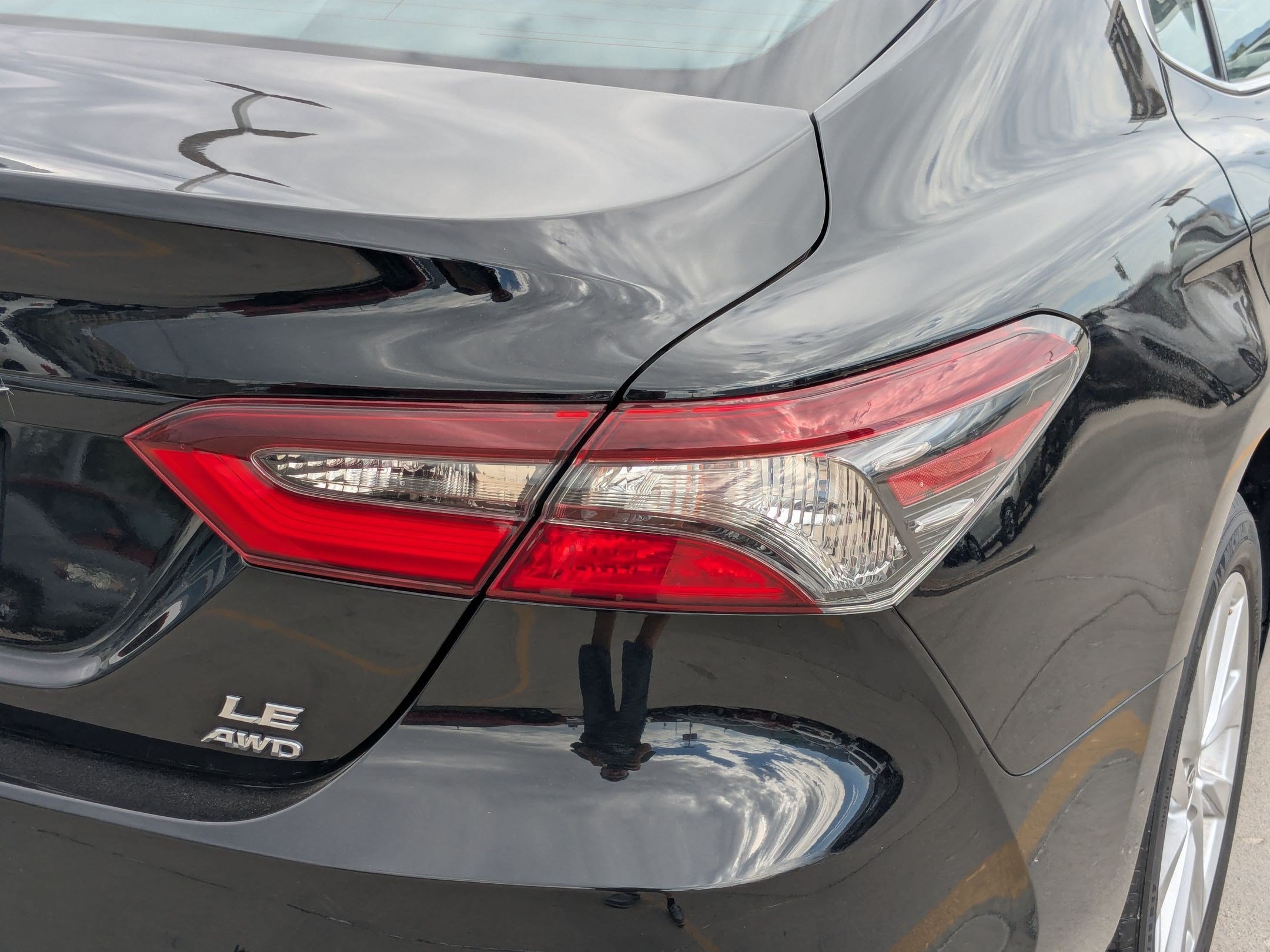 Used 2023 Midnight Black Metallic Toyota LE image 12