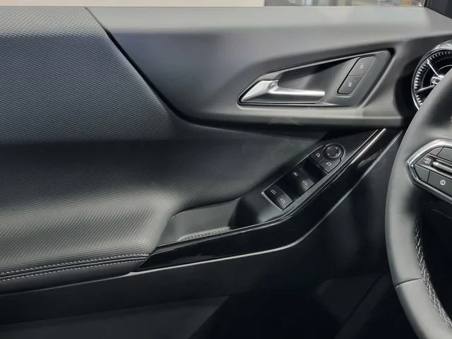 2026 Chevrolet Equinox LT - Photo 22