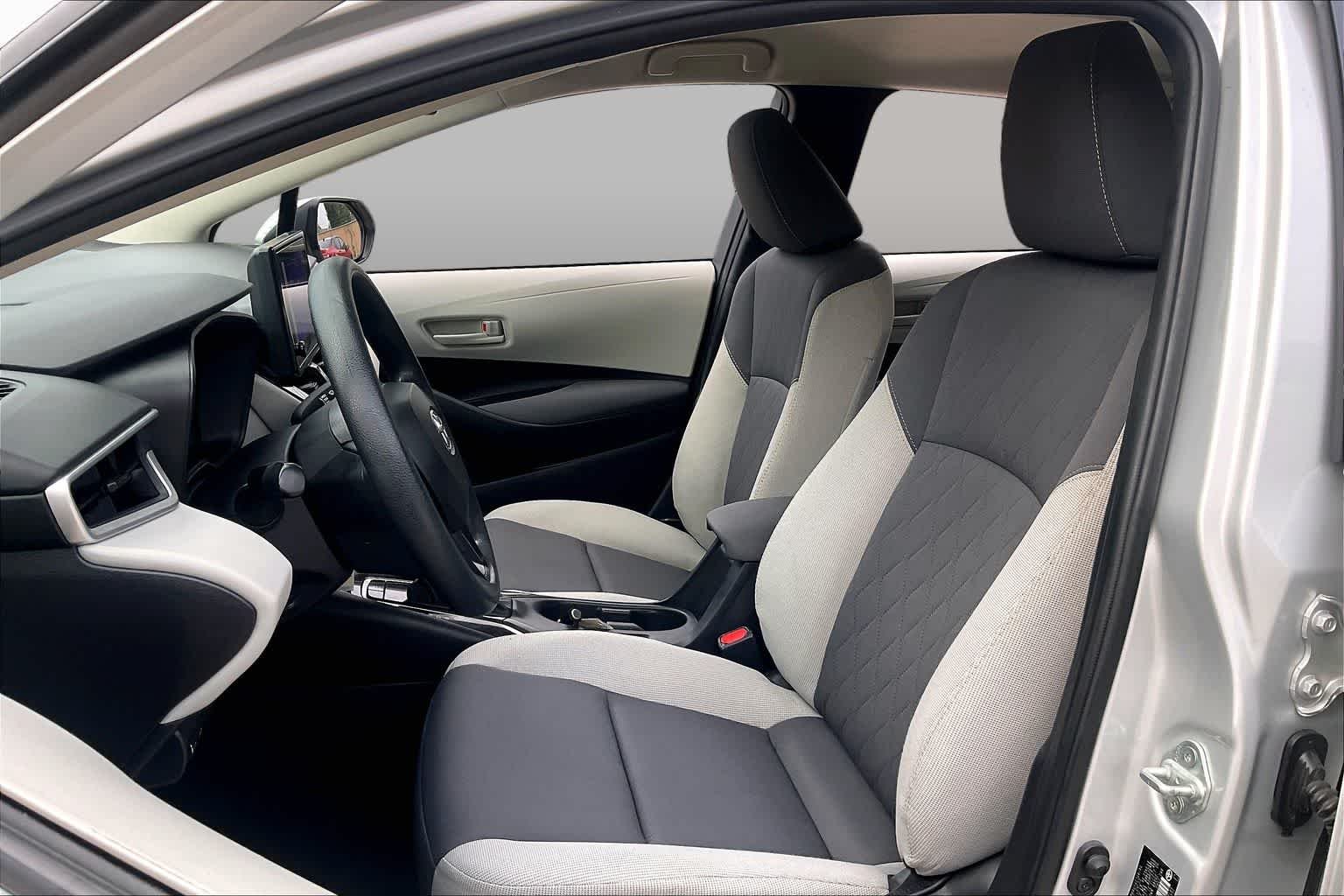 Used 2023 Classic Silver Metallic Toyota LE image 7