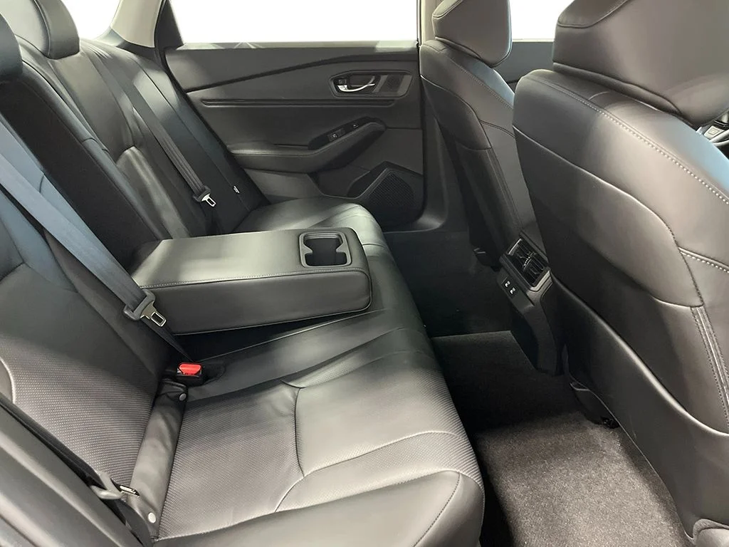 New 2026 Canyon River Blue Metallic Honda Touring Hybrid image 27