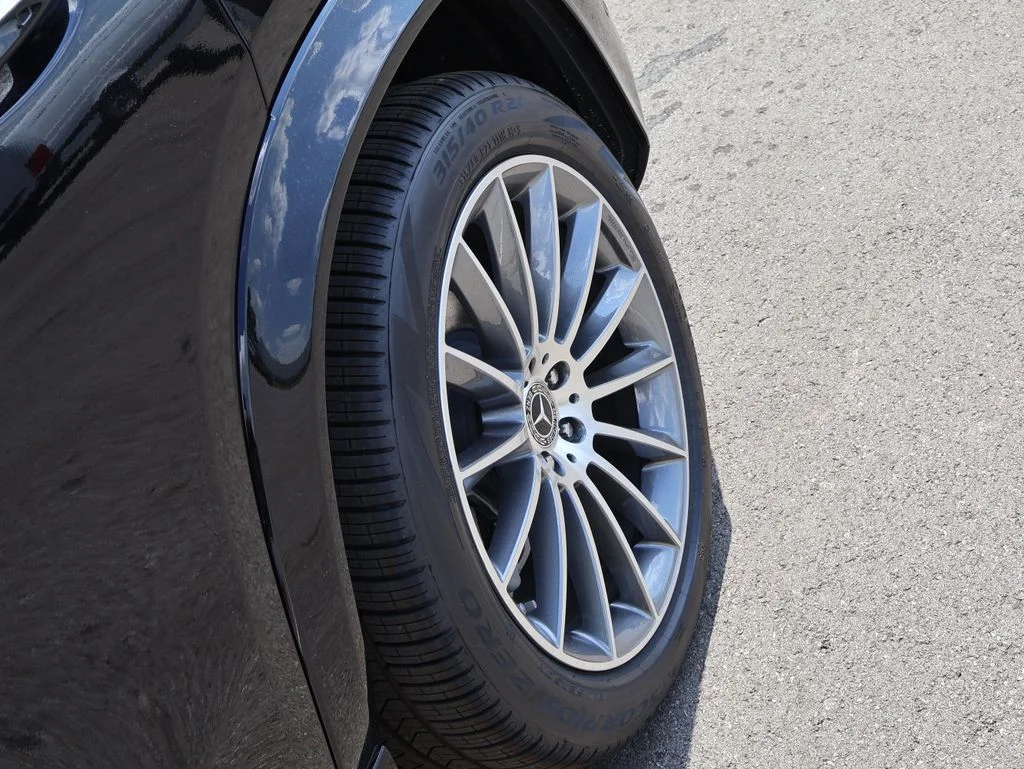 New 2026 Obsidian Black Metallic Mercedes-Benz GLE 450 image 39