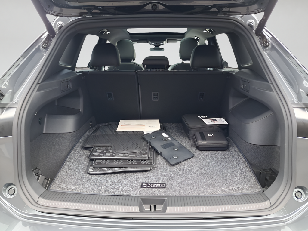 New 2025 Gray Volkswagen 2.0T SE R-Line Black image 29