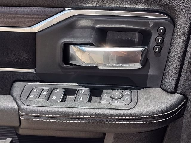 New 2026 Bright White Clear-Coat Exterior Paint RAM Laramie image 25