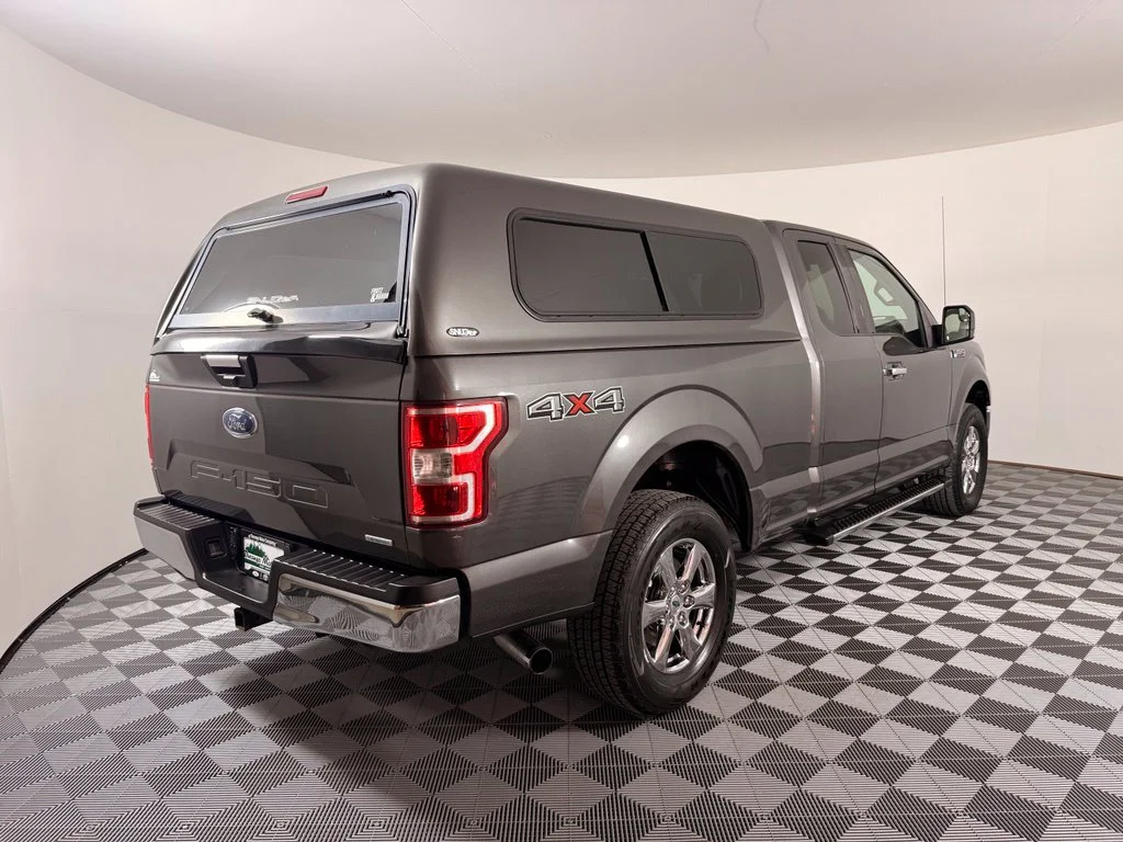 Used 2020 Gray Ford XLT image 9