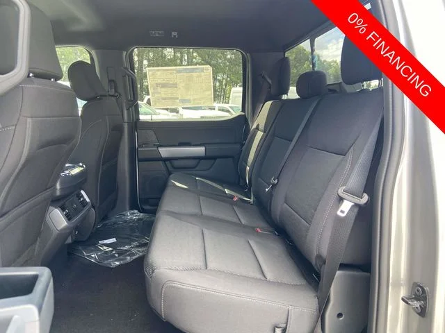 New 2026 Iconic Silver Metallic Ford XLT image 8