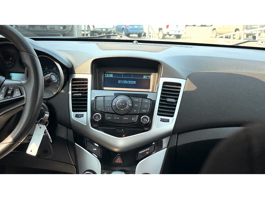 Used 2015 Gray Chevrolet LT image 16