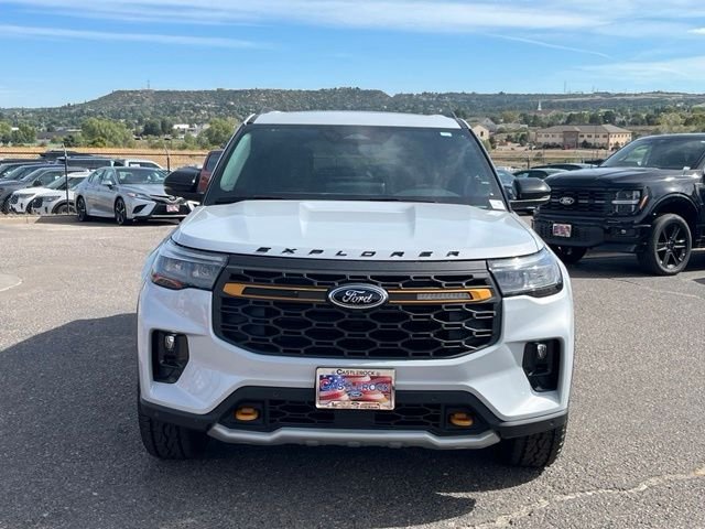New 2026 Space White Metallic Ford Tremor® image 8