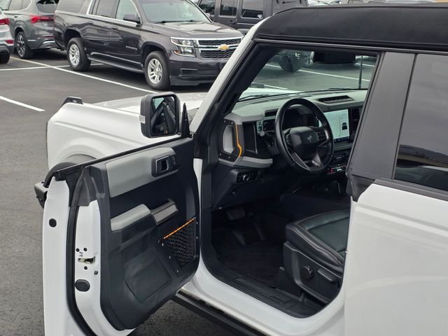 Used 2023 White Ford Badlands image 44