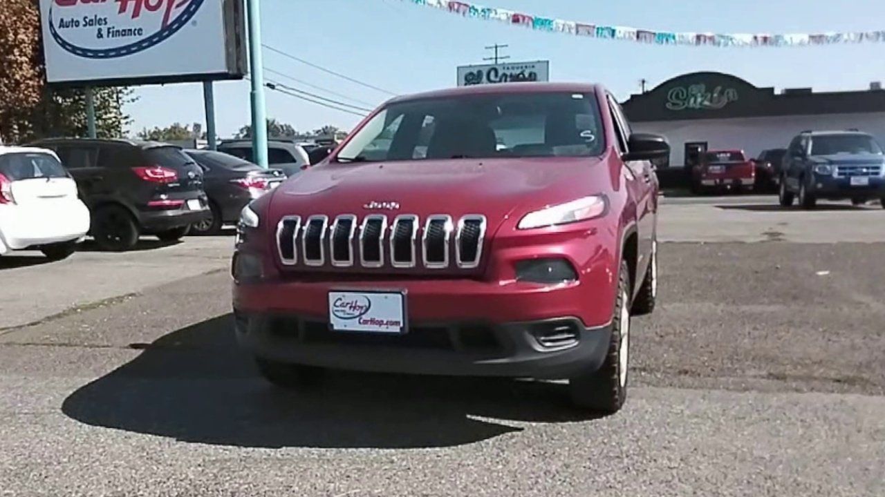 2016 Jeep Cherokee Sport photo 4