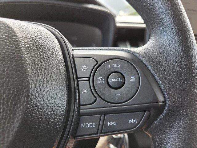 Used 2026 Wind Chill Pearl Toyota LE image 14