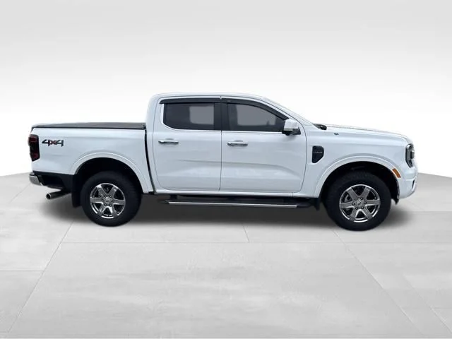 Used 2025 White Ford Lariat image 5