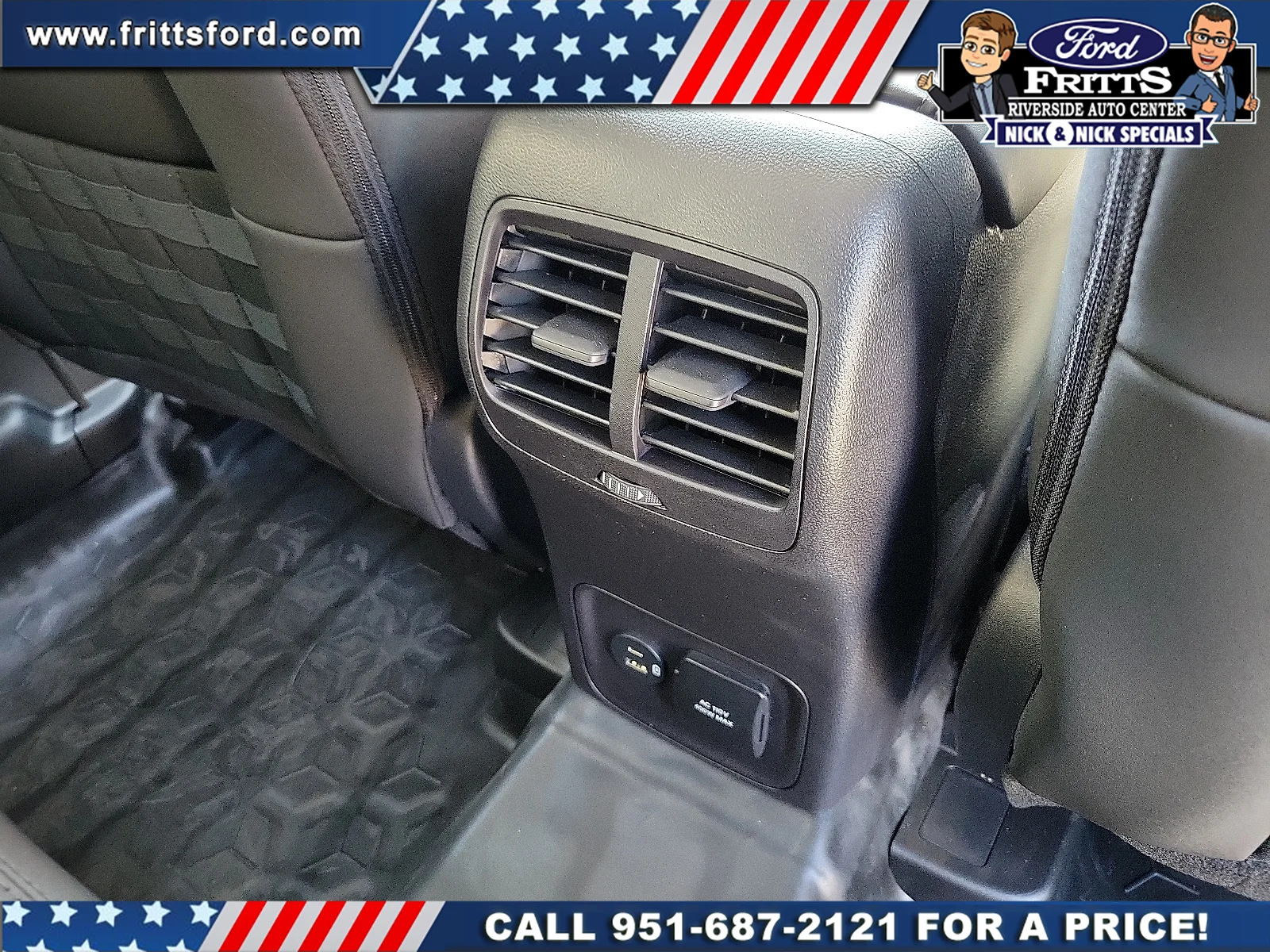 New 2024 Carbonized Grey Metallic Ford Badlands® image 21