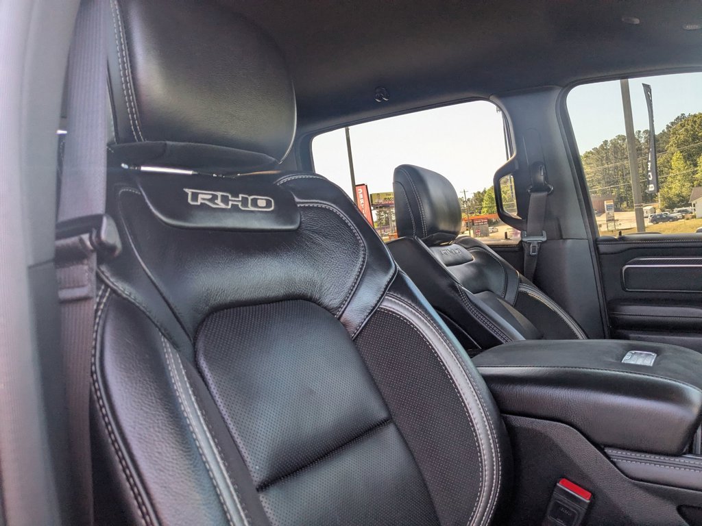 Used 2025 Diamond Black Crystal Pearlcoat Ram RHO image 27