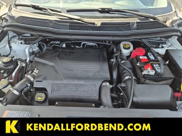 Used 2017 White Ford Sport image 24