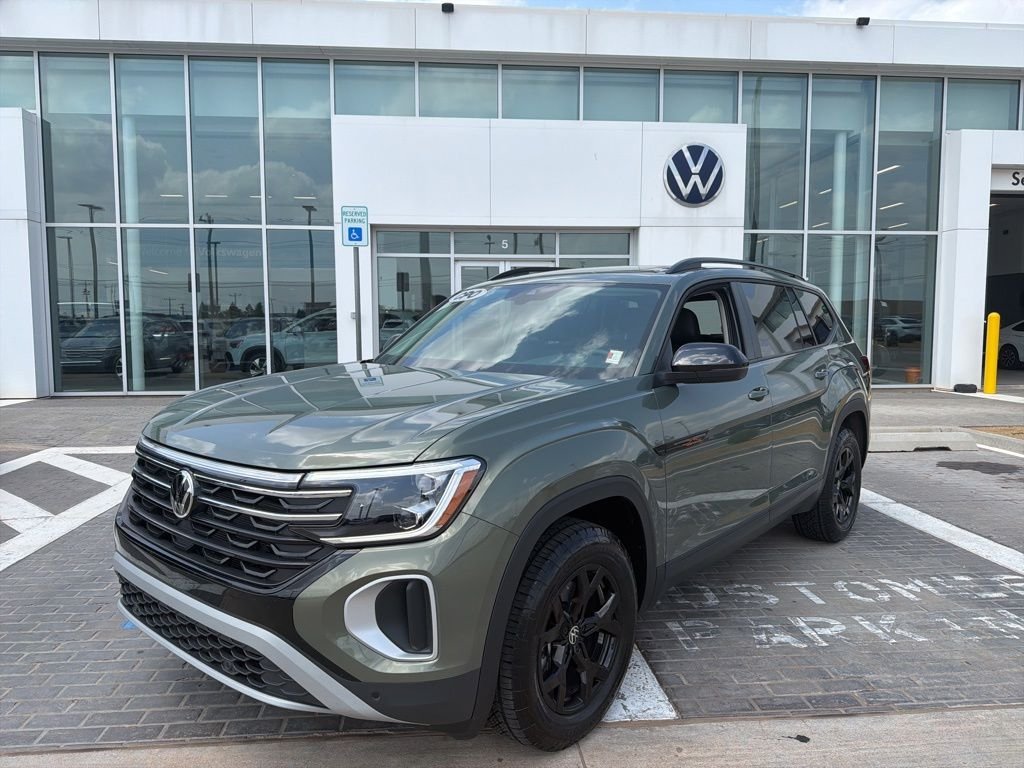 2026 Volkswagen Atlas 2.0T Atlas Peak Edition 4MOTION's photo