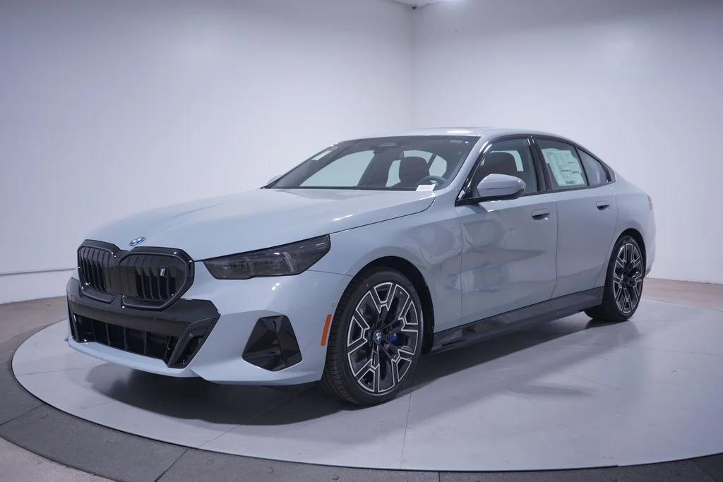 2026 BMW i5 eDrive40 Sedan's photo