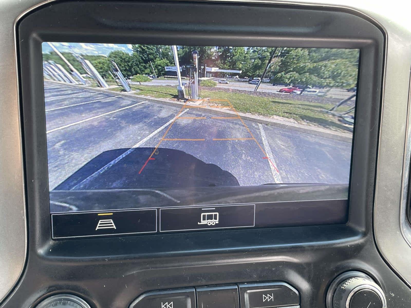Used 2021 BLACK Chevrolet RST image 29