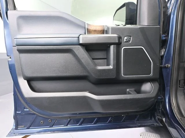 Used 2018 Blue Ford Limited image 19