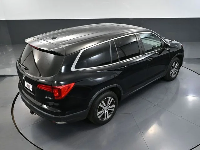 Used 2016 Black Honda EX-L image 56