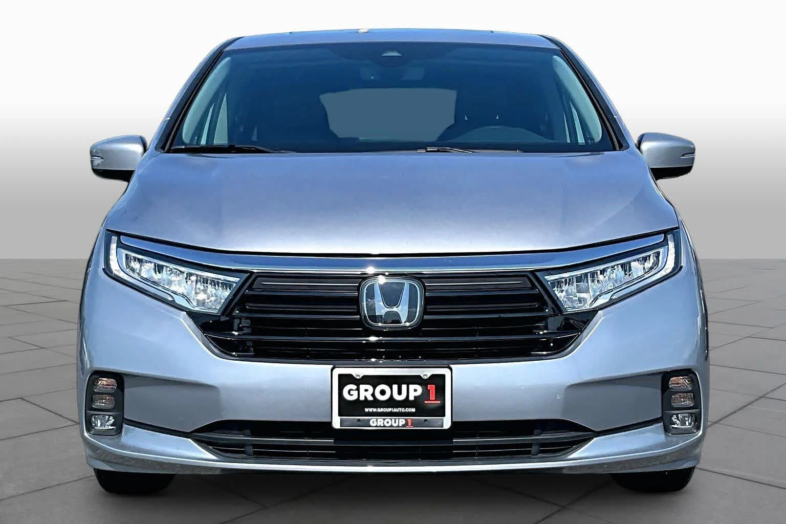 Used 2023 Lunar Silver Metallic Honda EX-L image 4