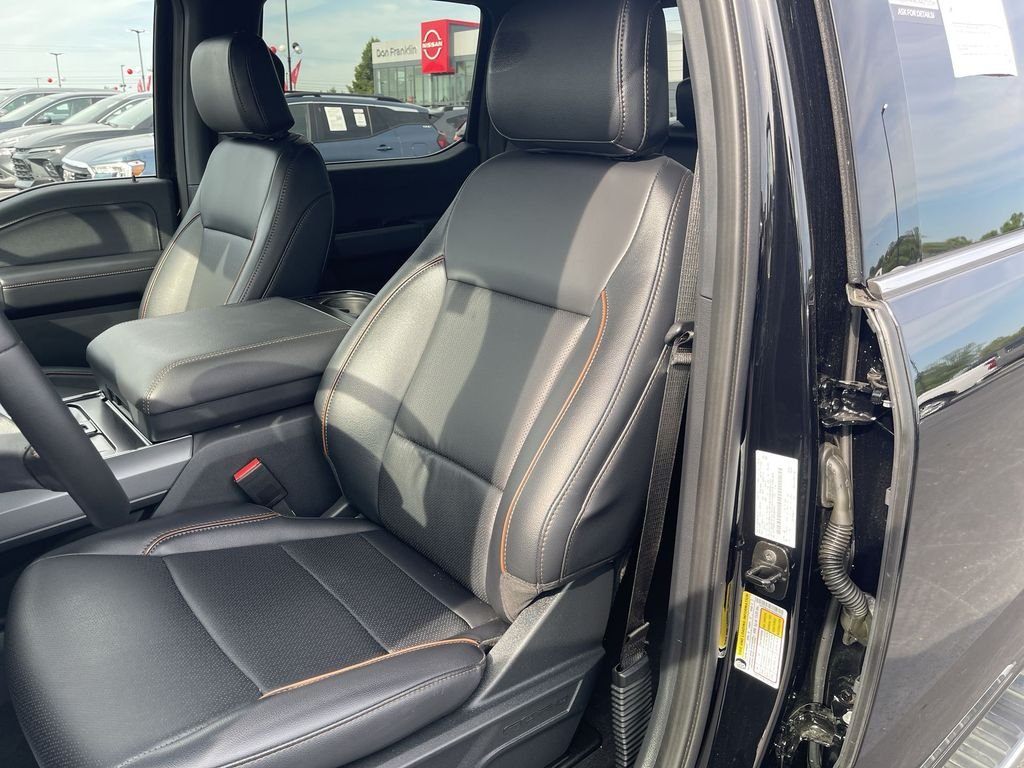 Used 2025 Black Ford Lariat image 11