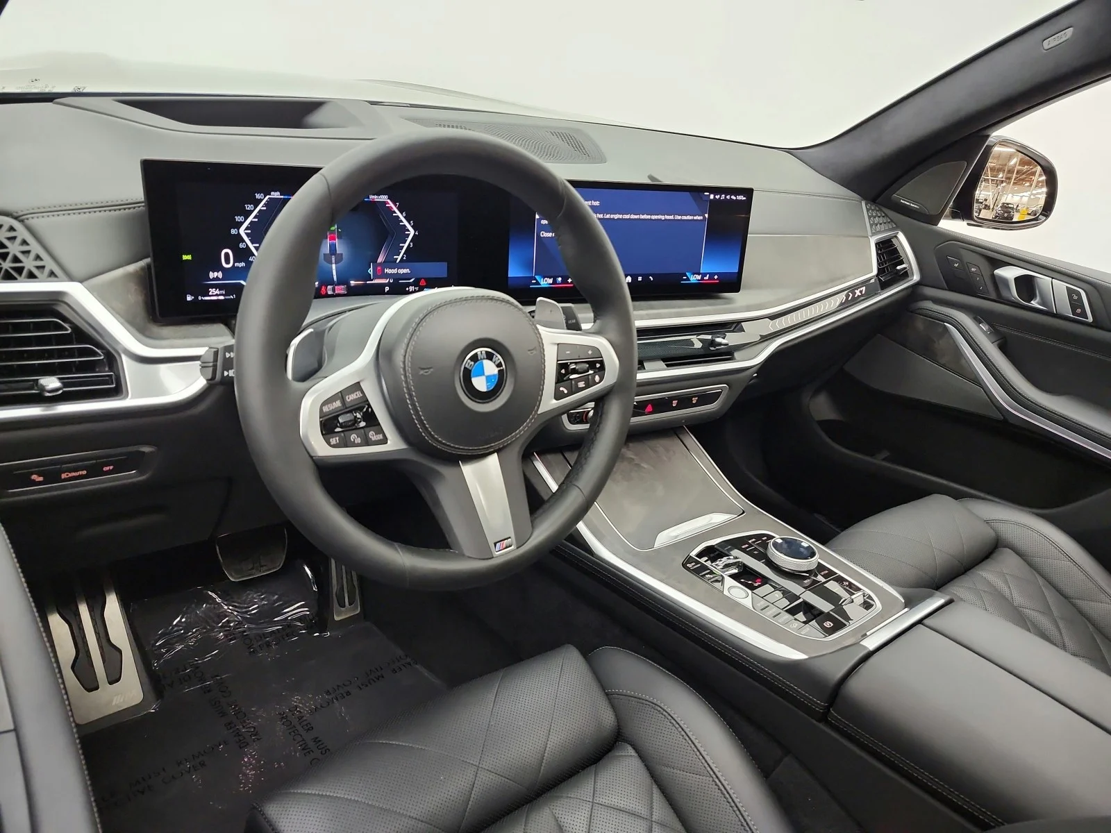 Used 2024 Black Sapphire Metallic BMW xDrive40i Sports Activity Vehicle image 14