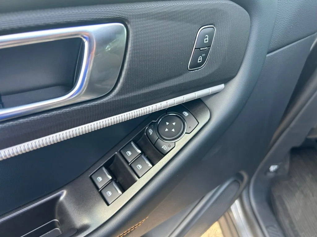 New 2026 Carbonized Gray Metallic Ford Tremor® image 19