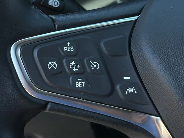 Used 2024 Gray Chevrolet LT image 27