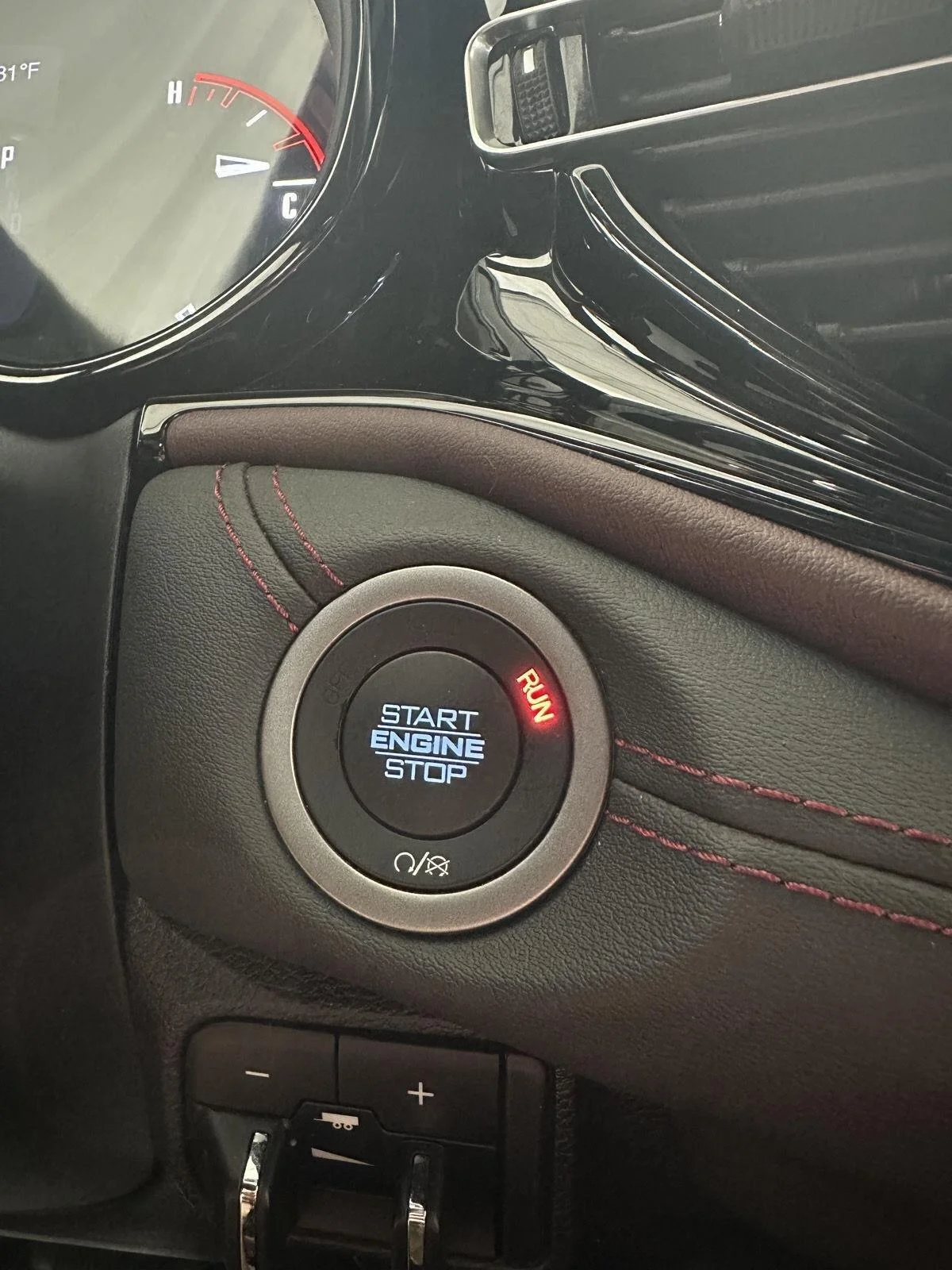 Used 2024 White Knuckle Dodge Citadel image 16