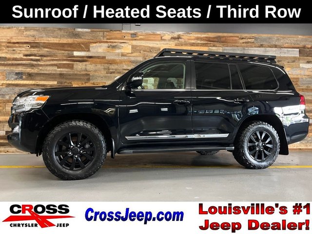 2016 Toyota Land Cruiser Base