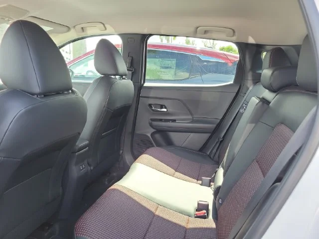 New 2027 Aspen White TriCoat Nissan SR image 7