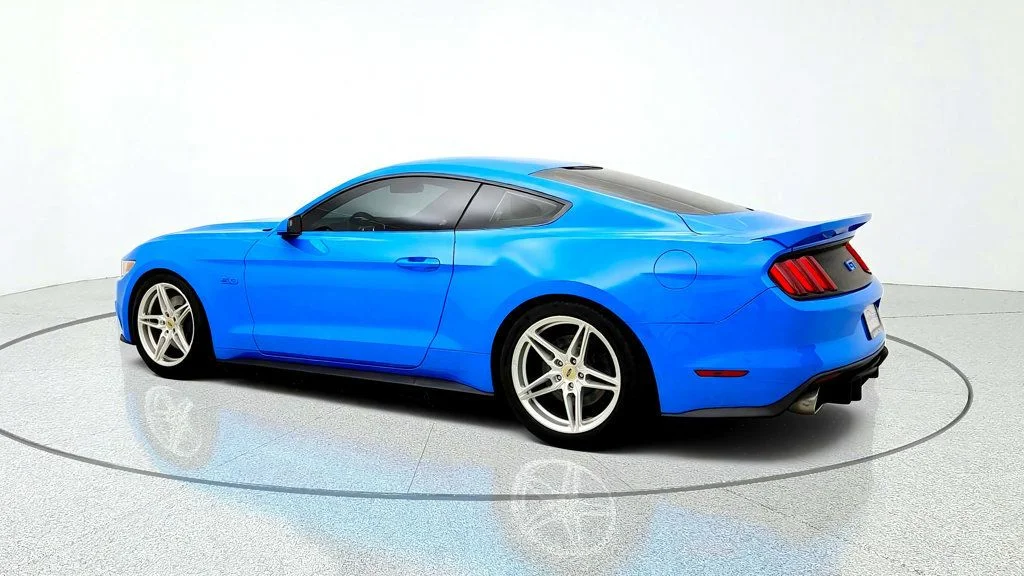 Used 2017 Grabber Blue Ford GT Fastback image 7
