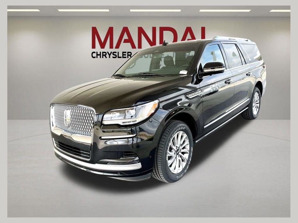 2024 Lincoln Navigator Premiere L 4WD's photo