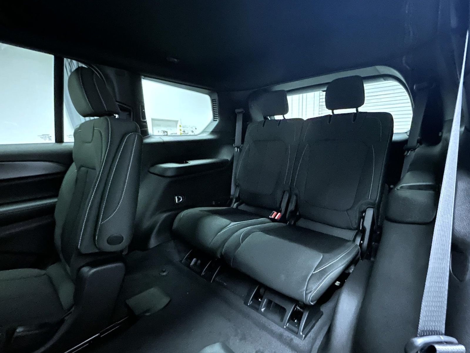 New 2026 Bright White Clearcoat Jeep Laredo image 19