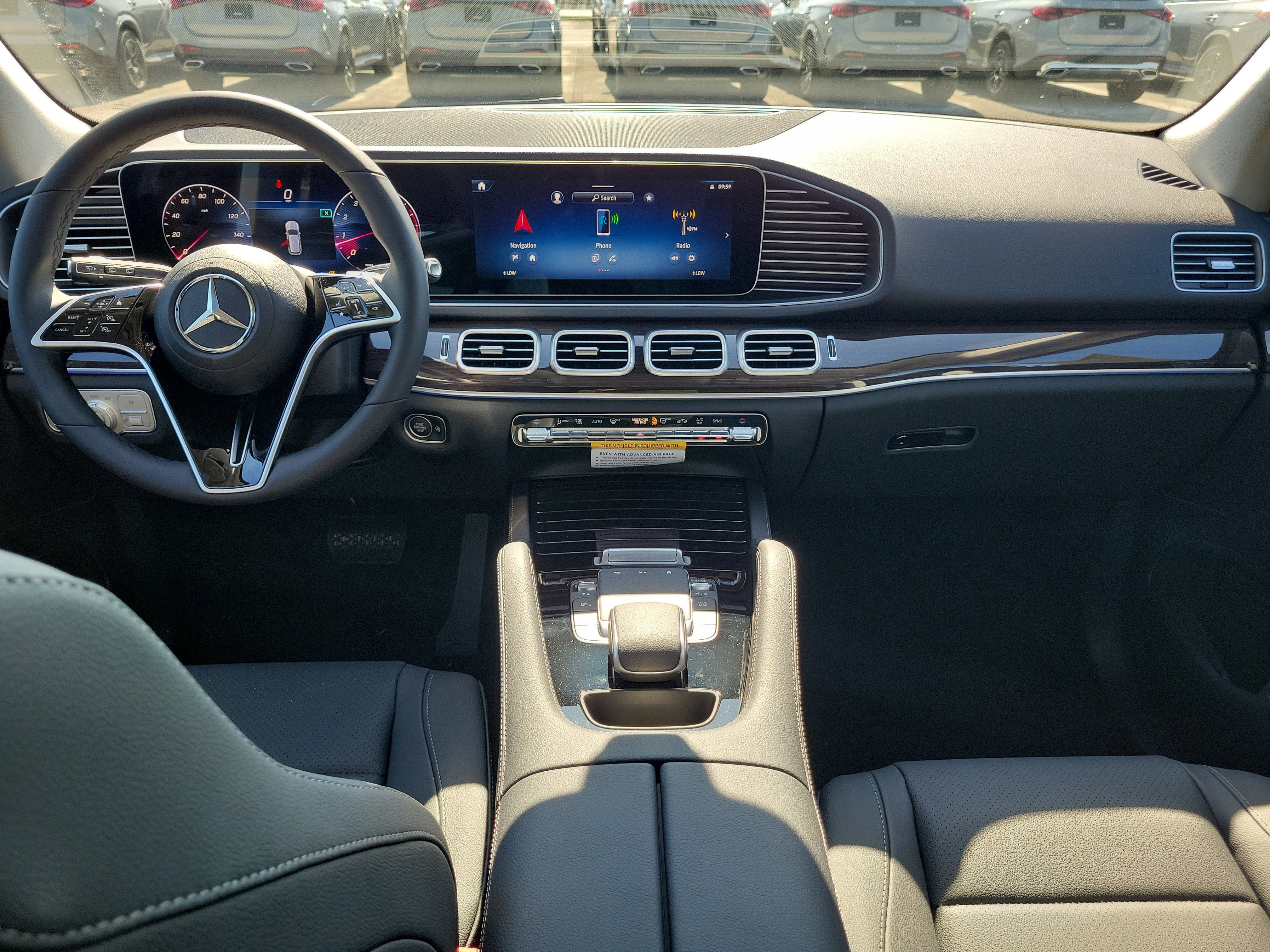 New 2026 Black Mercedes-Benz GLE 450 image 14