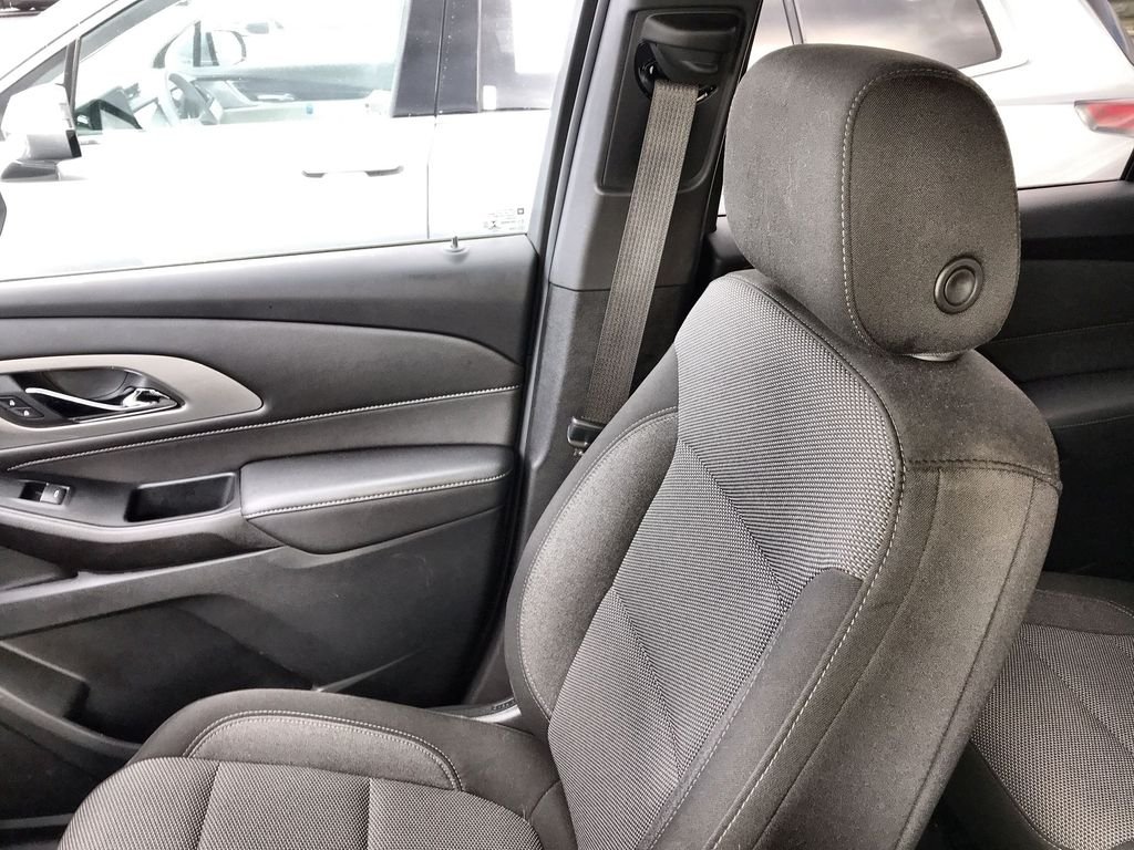 Used 2023 White Chevrolet LT image 23