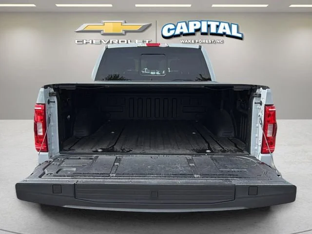 Used 2023 Gray Ford XLT image 32