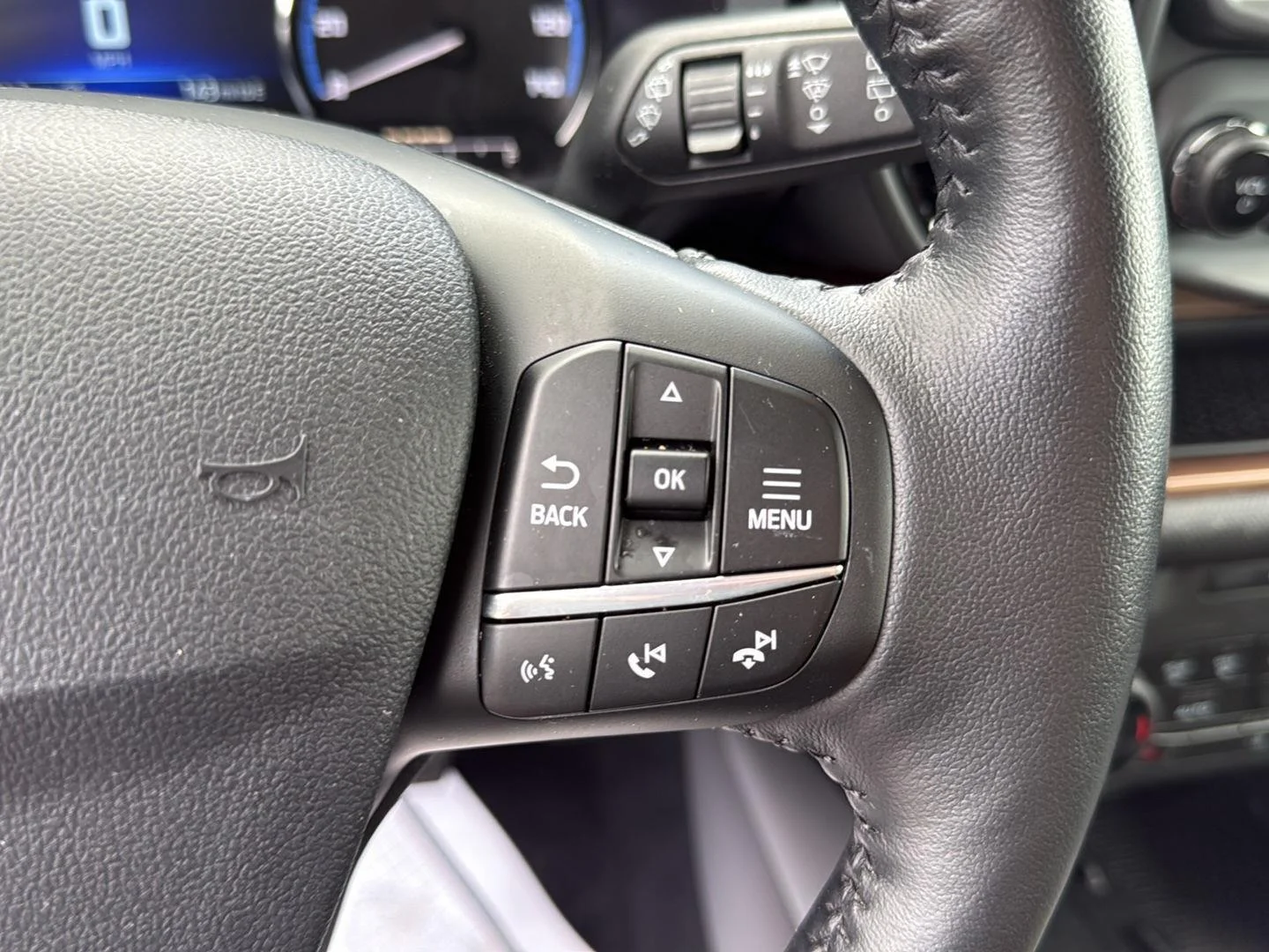 Used 2023 Cactus Gray Ford Outer Banks image 11