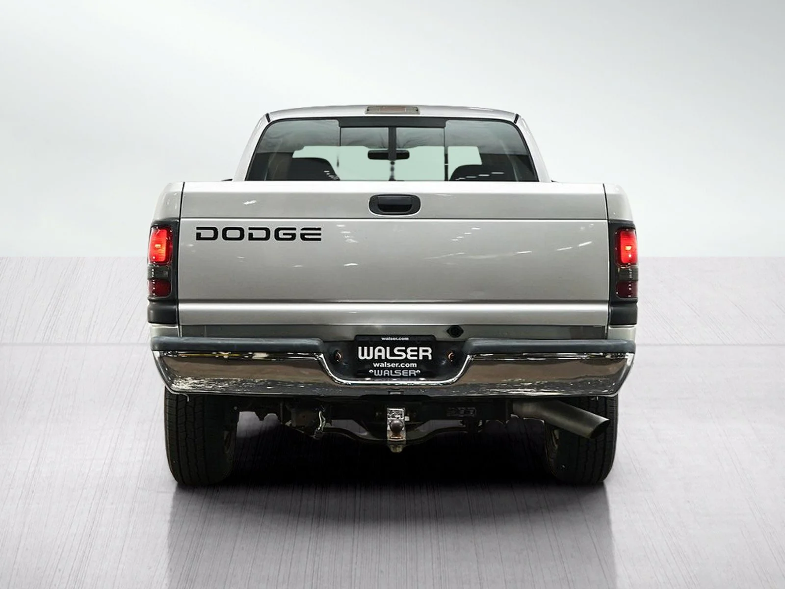 Used 2002  Dodge SLT image 4