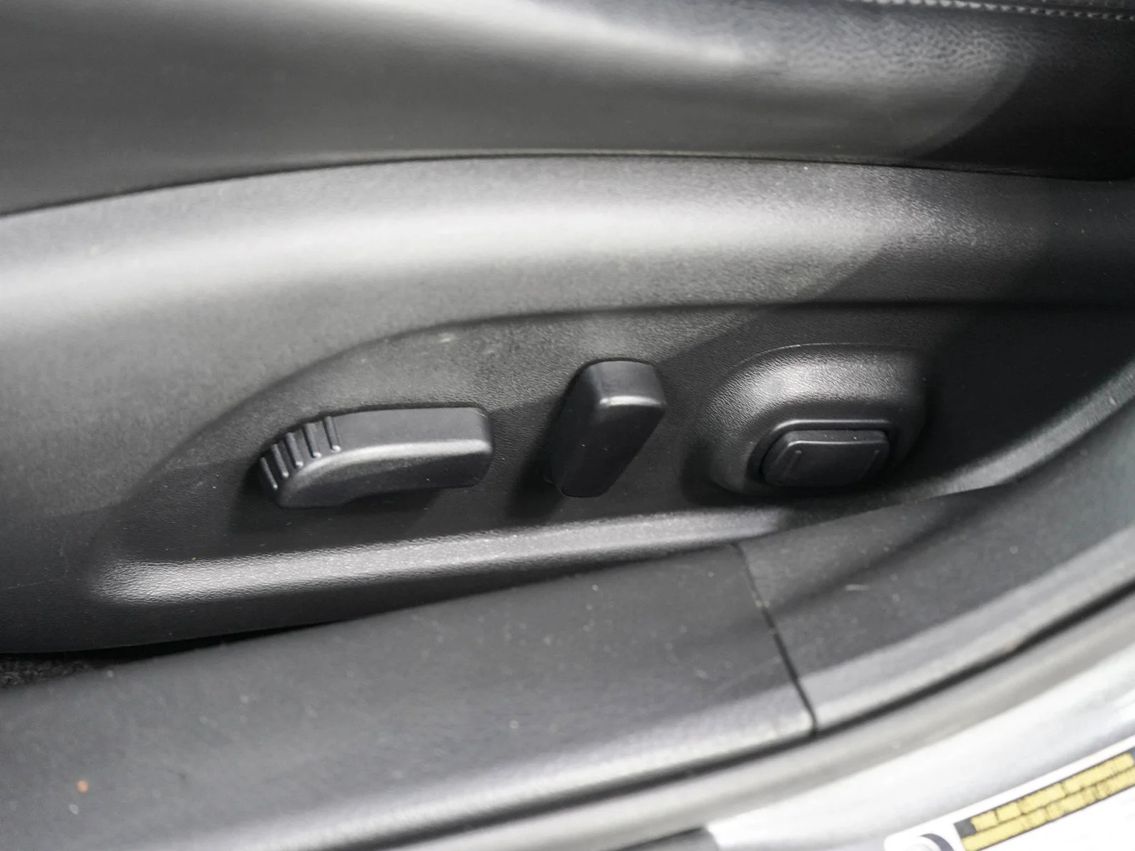 Used 2015 Gun Metallic Nissan 2.5 image 26