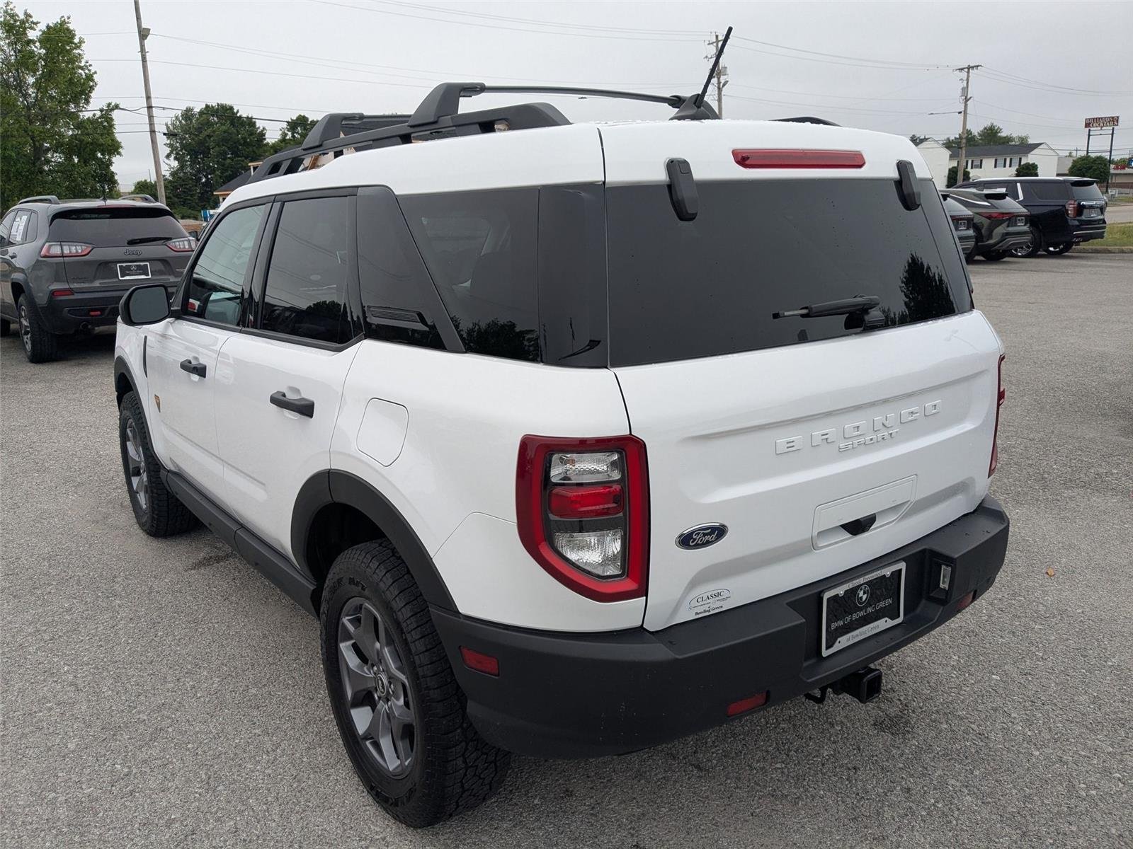 Used 2023 Oxford White Ford Badlands image 7