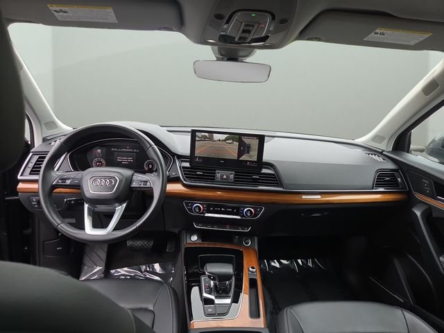 Used 2023 Daytona Gray Pearl Audi 45 S line Premium image 2