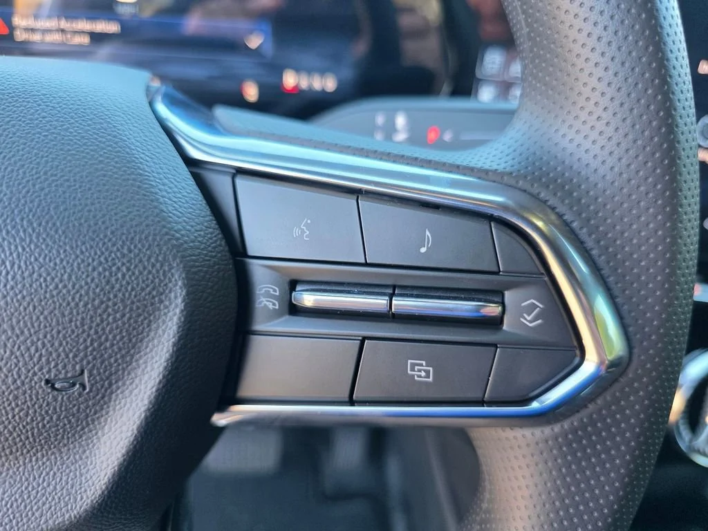 2025 Chevrolet Blazer EV LT - Photo 18
