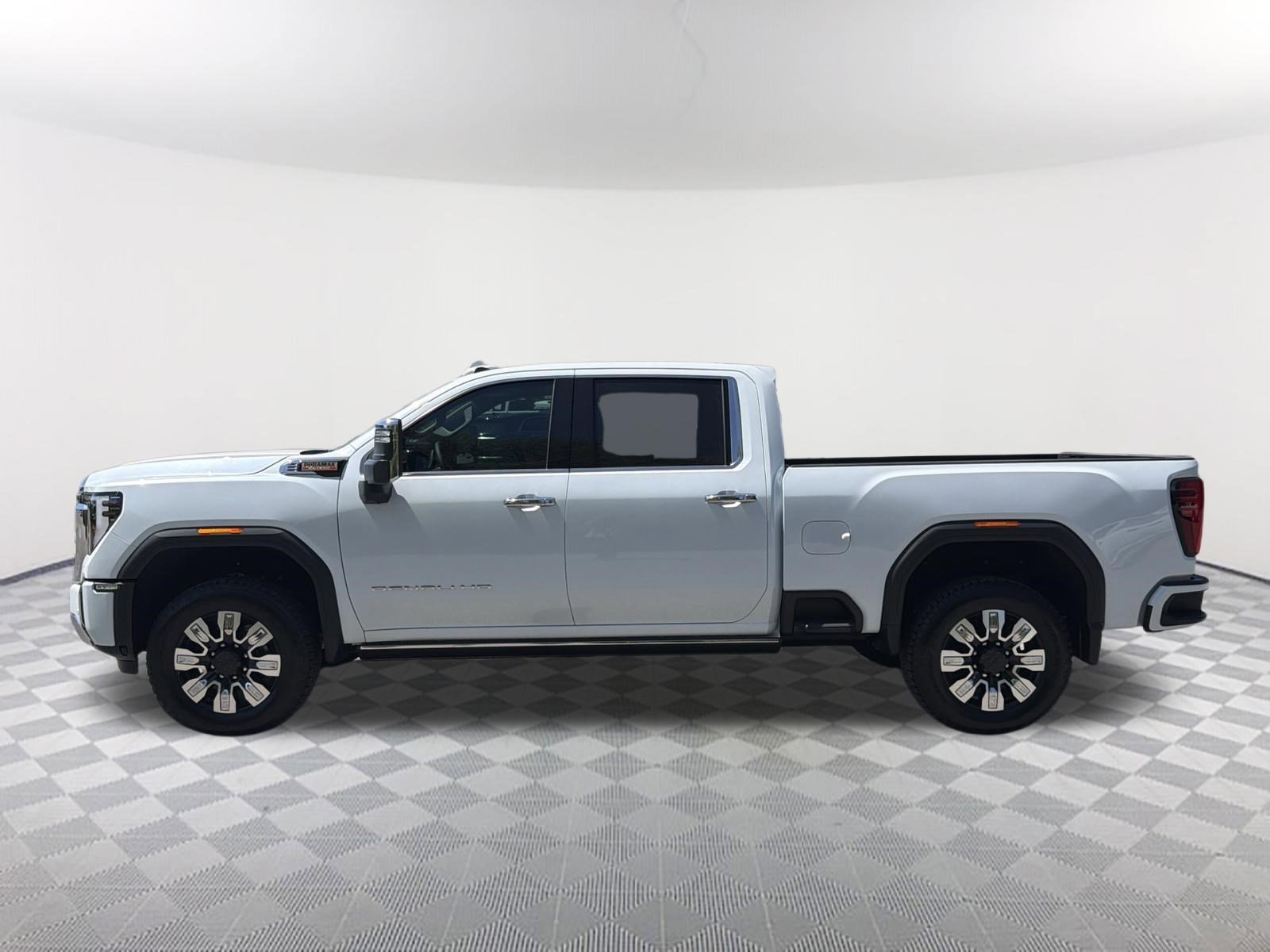 2026 GMC Sierra 2500HD Denali - Photo 10
