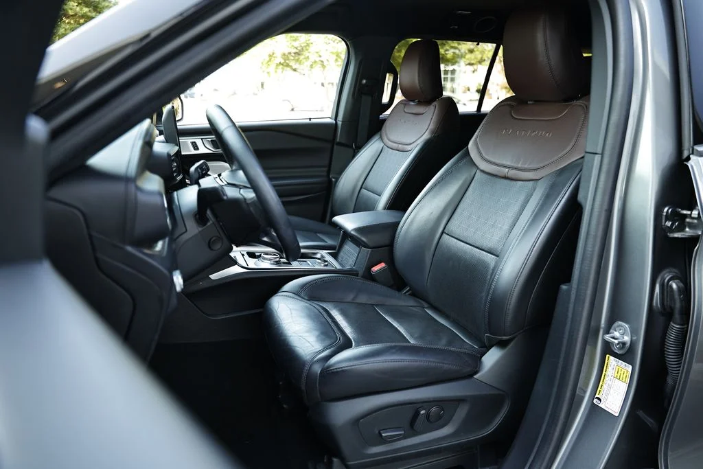 Used 2022 Carbonized Gray Metallic Ford Platinum image 20